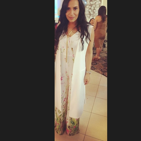 Cute spring romper - Picture 2 of 5